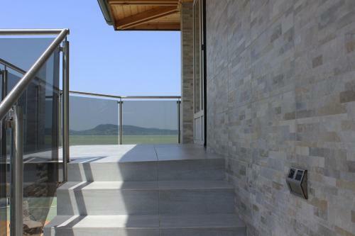 Parton Villa Apartments