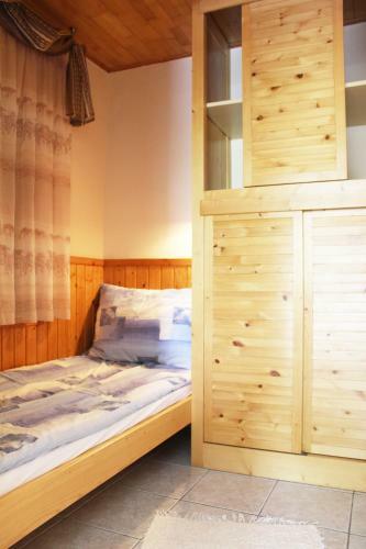 Parton Villa Apartments