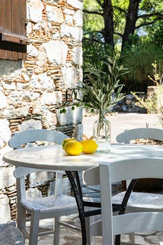 Elli Cottage