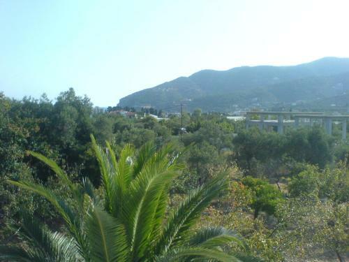 Hostal Liossis Rooms & Apartments