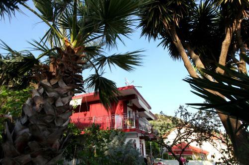 Hostal Studios Ristas Kostas
