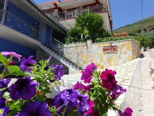 Hostal Studios Ristas Kostas