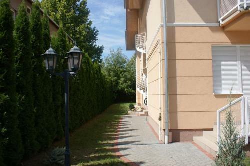 �rnyas Apartmanh�z