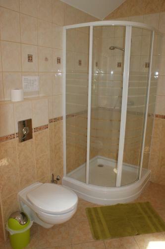 �rnyas Apartmanh�z