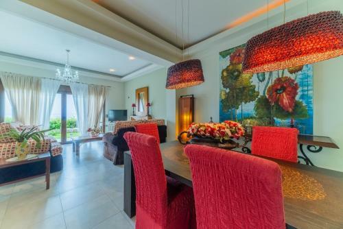 Villa Ellis