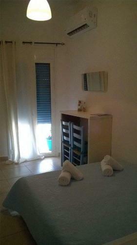 Smaragdi Studios And Rooms