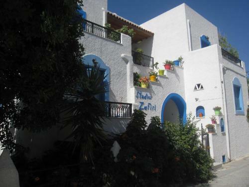 Apartamento Studios Zafiri