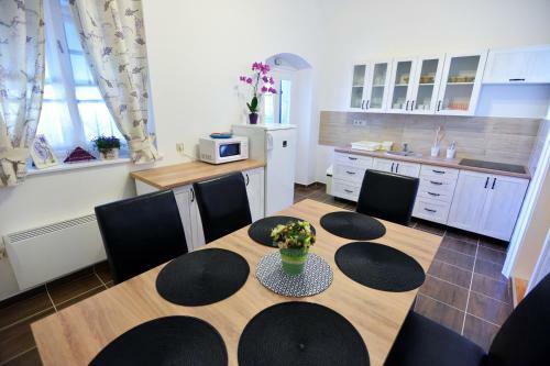 F?t�r Apartman