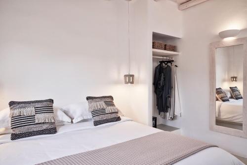 Naxian Utopia | Luxury Villas & Suites