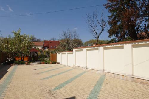 Hostal Aranykert Vend�gh�z