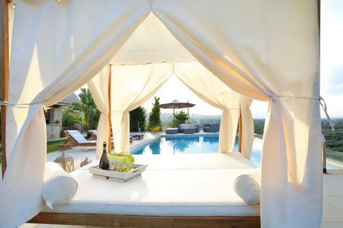 Luxury Holiday Villas Gouves