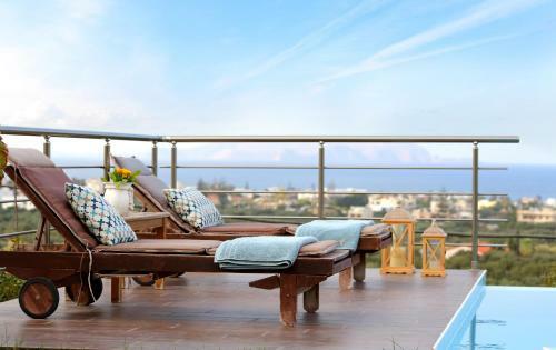 Luxury Holiday Villas Gouves