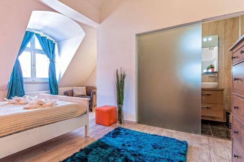 Central Stylish Apartments