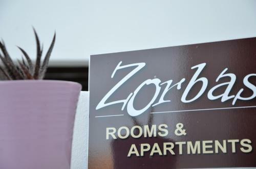 Apartamento Zorbas Rooms