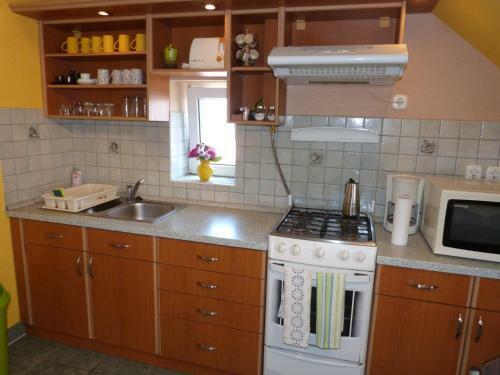 Andi Apartman
