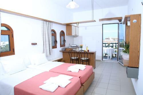Apartamento Kiriakos Studios