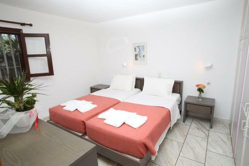 Apartamento Kiriakos Studios
