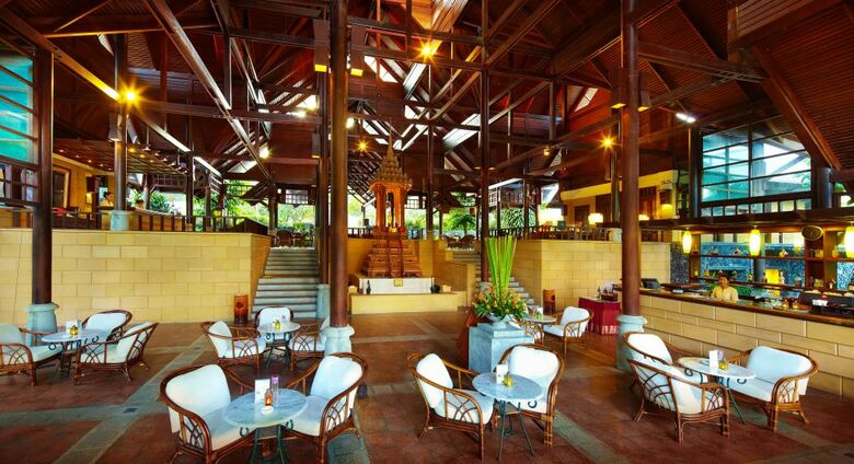 Hotel Nora Buri Resort & Spa