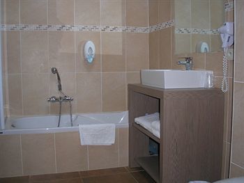 Hotel R�sidence Spa Les Chataigniers