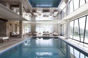 Hotel Le Mas Des Herbes Blanches