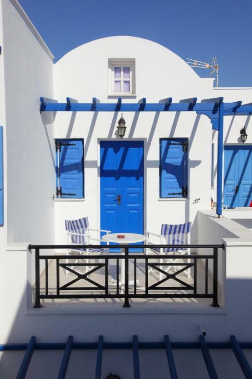 Levante Beach Hotel