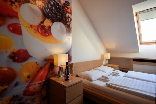 Hotel Imola Udvarh�z
