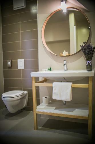 Hotel Imola Udvarh�z