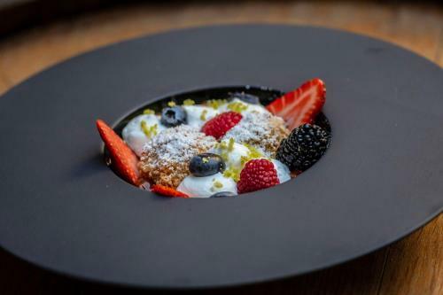 Hotel Imola Udvarh�z