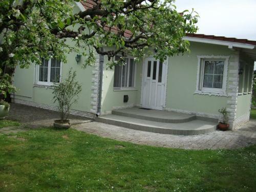 Apartamento Holiday Home Balatonlelle/balaton 19117