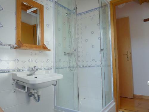 Hostal Aranyh�z Apartmansz�ll�s