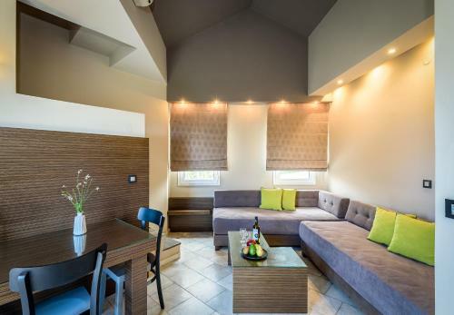 Lito Beach Hotel