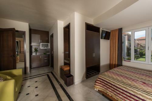 Lito Beach Hotel