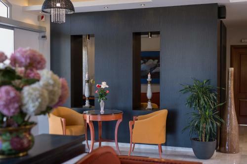 Lito Beach Hotel