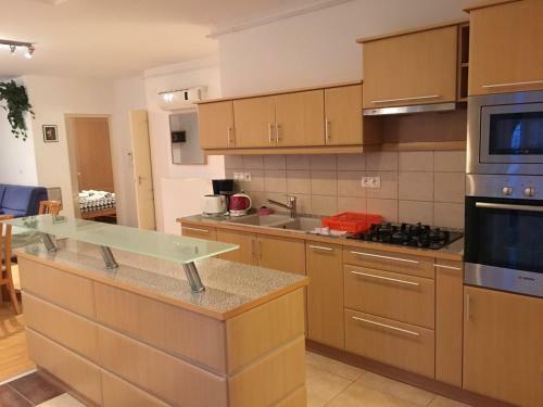 Mary Apartmanh�z H�v�z