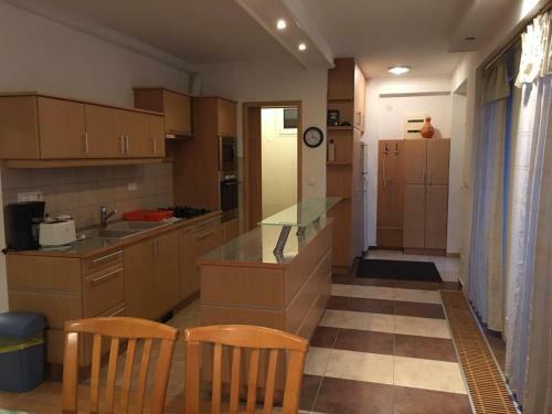 Mary Apartmanh�z H�v�z