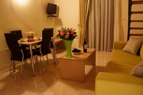 Aparthotel Eleana Boutique Hotel