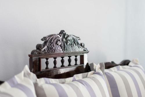 Evmenia Luxury Cave Villa