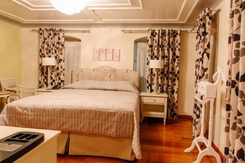 Hostal Kastello Guesthouse