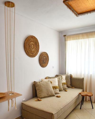 Angelos Apartments