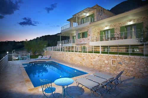 Villa Petra & Thalassa