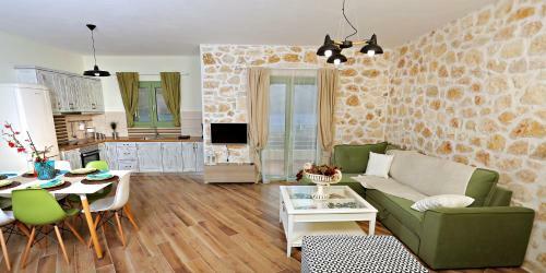Villa Petra & Thalassa