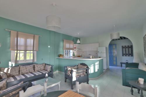 Apartamentos Kini Bay
