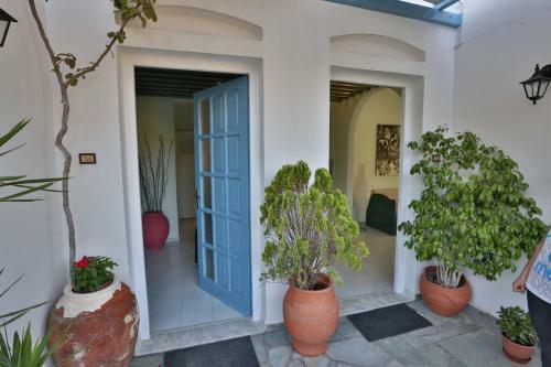 Apartamentos Kini Bay