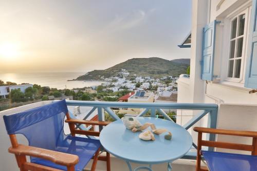 Apartamentos Kini Bay