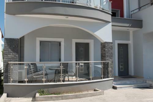 Bivas Apartments