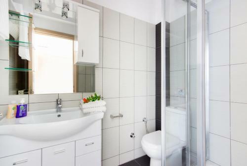 Bivas Apartments