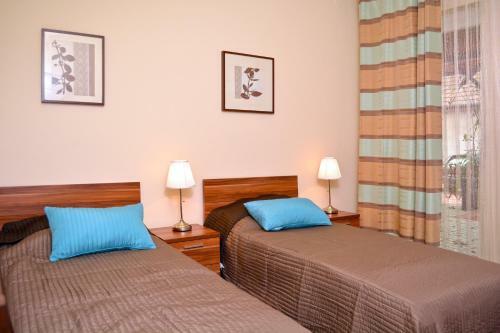 Bed & Breakfast Airport Glossel Panzi�