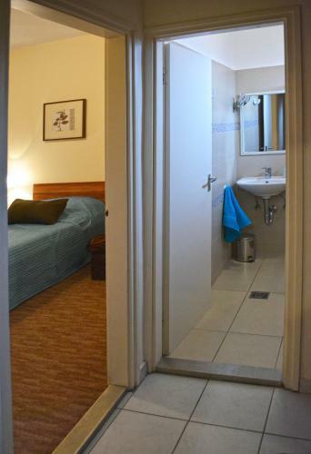 Bed & Breakfast Airport Glossel Panzi�