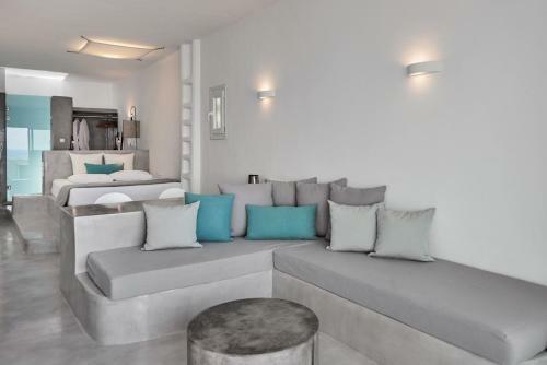 Tinos Beach Hotel