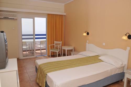 Tinos Beach Hotel